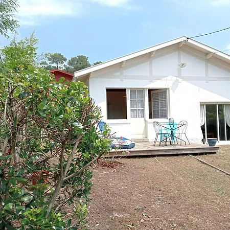 Lumineuse A 300m De La Plage, 5min De L'ocean En Velo, Jardin Et Terrasse, Proche Commerces - Fr-1-736-1 *